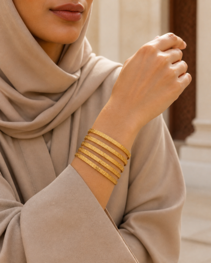 Rimal Beaded Bangle worn by an Arab woman