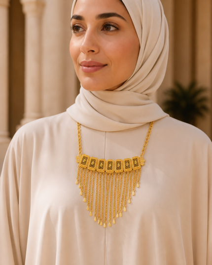 Thuraya Cascade Necklace worn by an Arab woman
