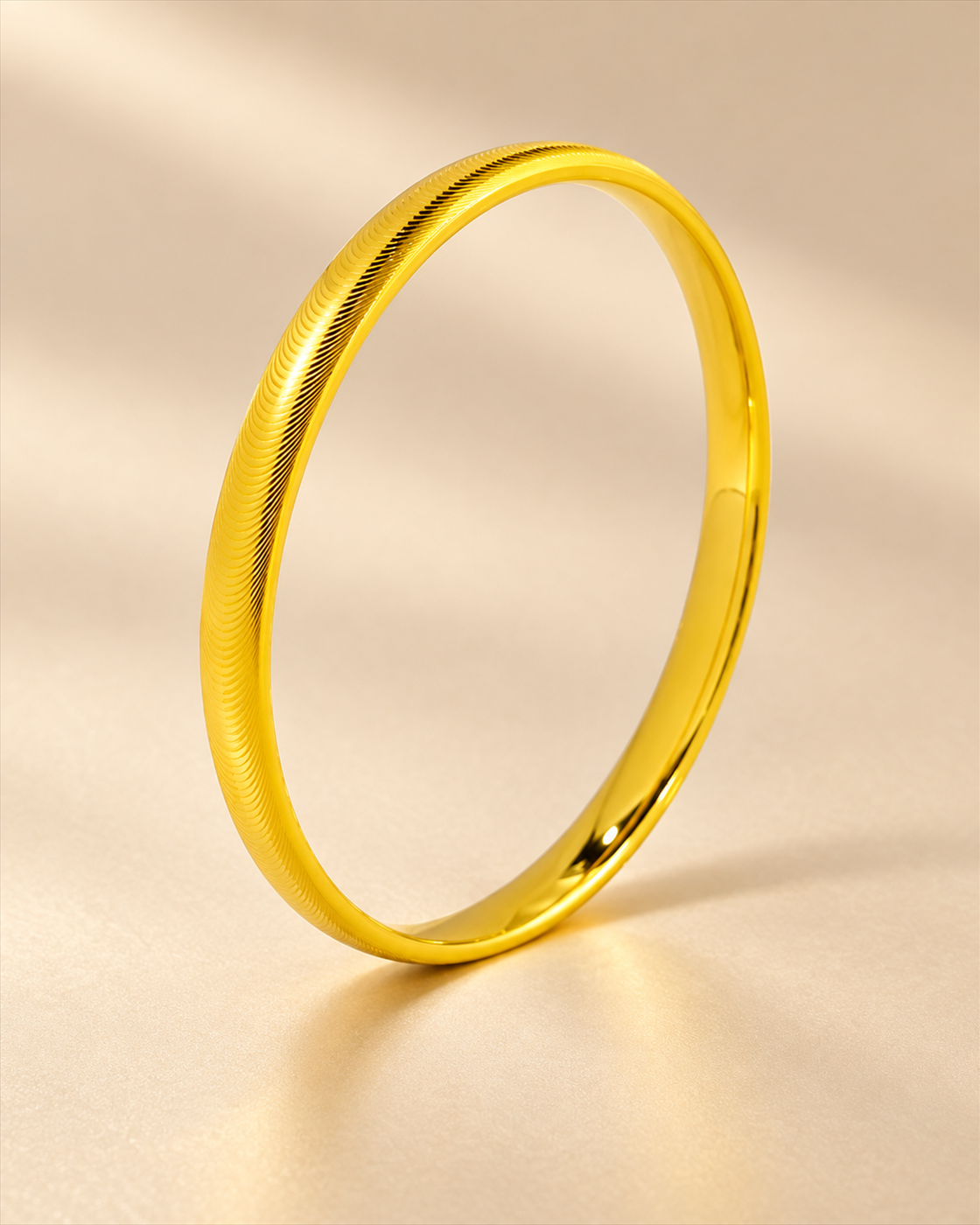 01-main Cat-Eye Closed Bangle - Image 1